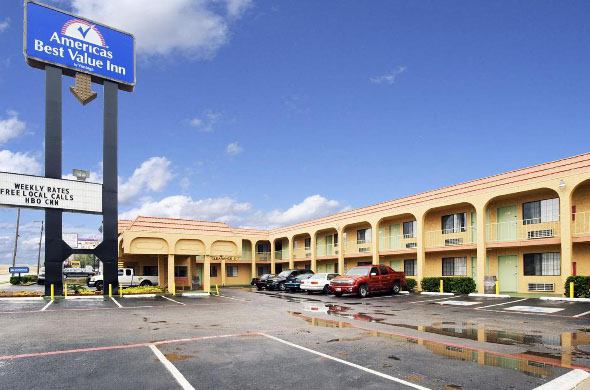 Americas Best Value Inn And Suites North Farmers Branch Kültér fotó
